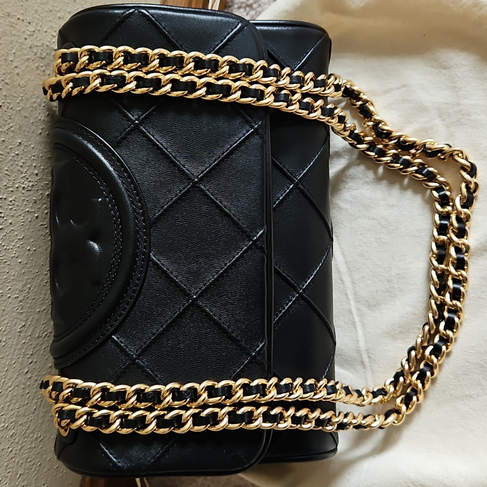 Tory burch small fleming soft convertible shoulder bag